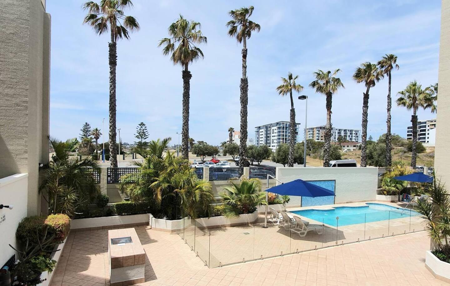 Sandcastles Beachfront Luxury Retreat Apartment Perth Eksteriør billede